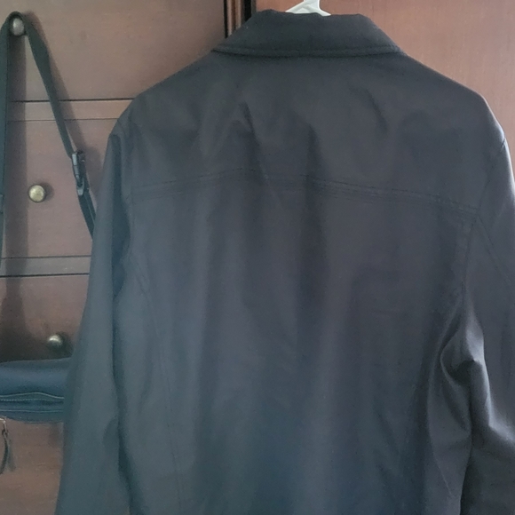 Light Perry Ellis Jacket - Picture 2 of 5